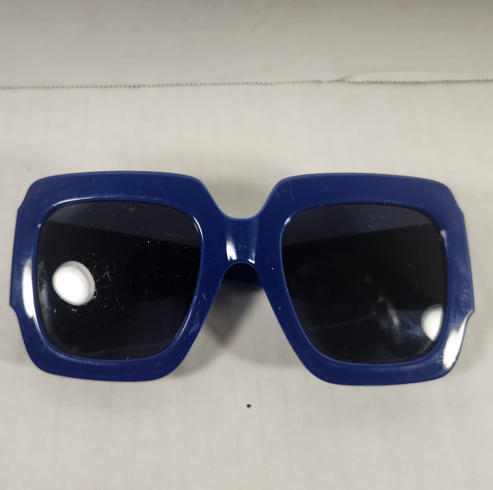 Women's Blue Oversized Square Sunglasses